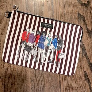 Auth Henri Bendel Signature Brown And White Stripes Cosmetic Bag Brooklyn
Girls